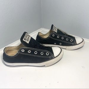 Converse All Star Classic Low Top Black & White Sneakers, youth size 1.5